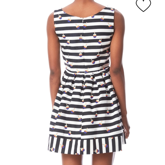 Kling red and white stripe icecream fit and flare dress - Picture 4 of 10